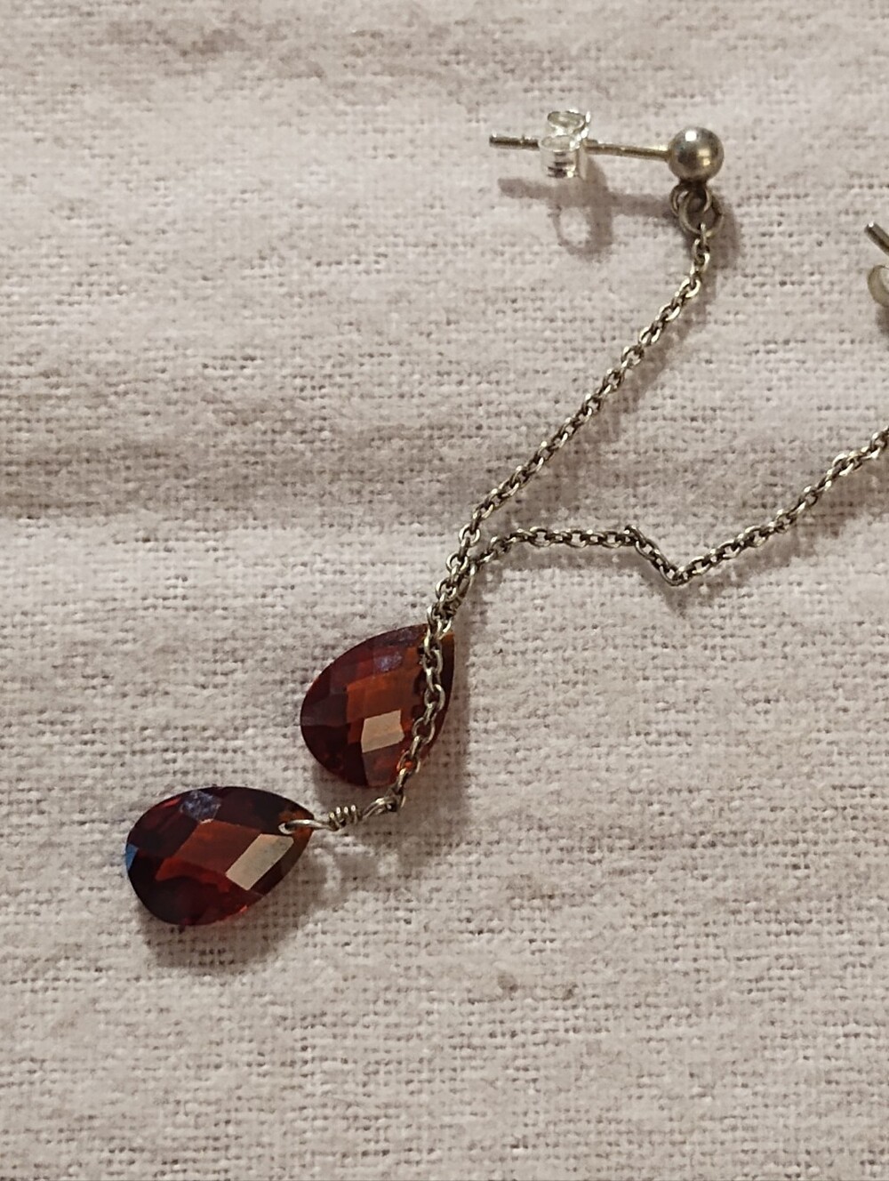 925 Silver Chain Drop Earrings with Garnet Teardrop Stones - Picture 5 of 5
